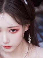 老公砸儿子存钱罐给青梅买金镯，我杀疯了