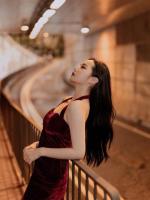 女友说只是玩玩我而已，我曝光身份她悔疯了