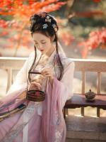 出差中奖三千财务让我全额上交，好运锦鲤直接摆烂变咸鱼