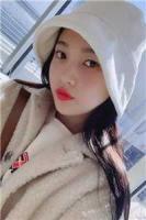 穿成失忆总裁女友，我带大佬摆摊